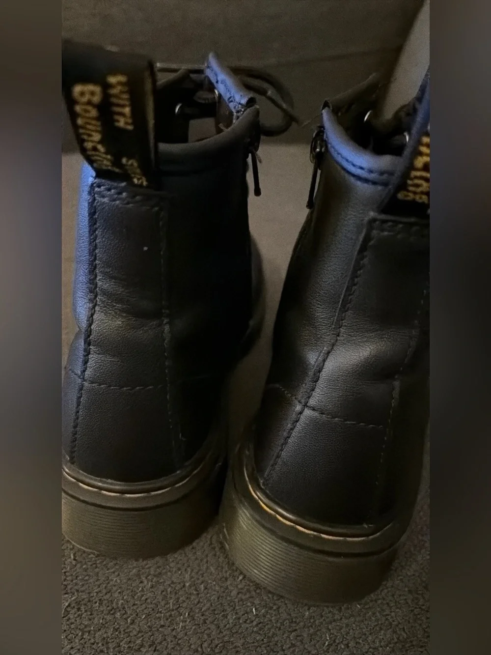 Dr. Martens classic kids